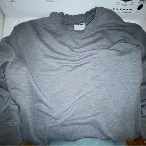 Men’s Old Navy gray sweater Size XL